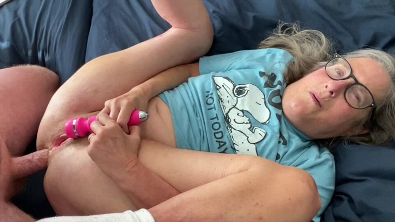 Squirting Senior: Szybki tyłek pieprzyć dojrzałą parę