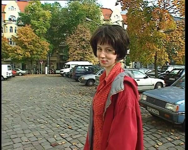 YOUR FIRST PORN: Sehr behaarte martina zeigt sich intim weicher clip