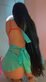 Temptation in Perfect Pose