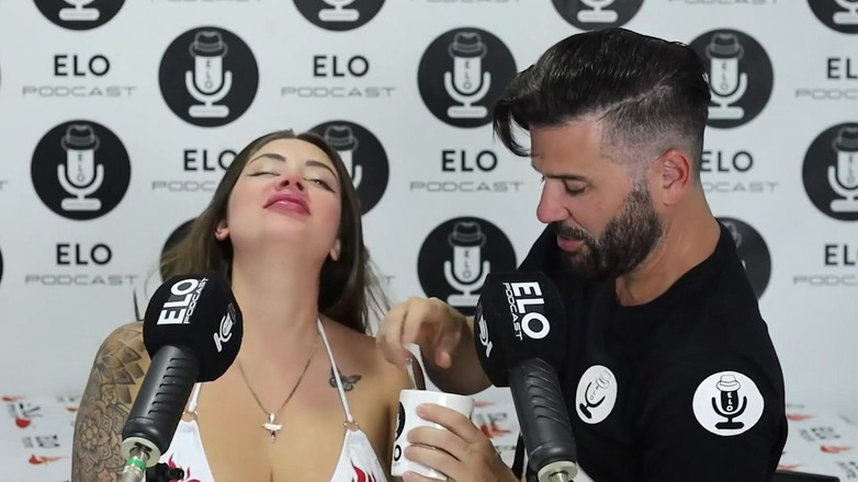 Sara Blonde: Elopodcast ile ateşli röportaj
