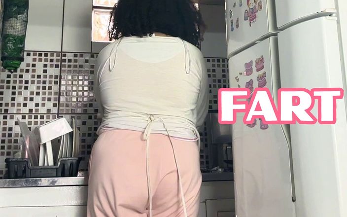 Cutiepiie Chubby: Chubby Housewife Farting While Washing Dishes Style