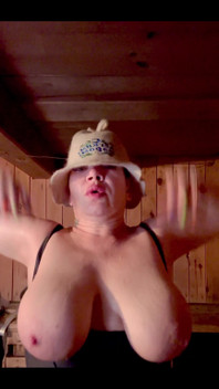 Peitos na Sauna