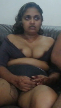 Grosse chatte de bhabhi - dans les coulisses, coquinage