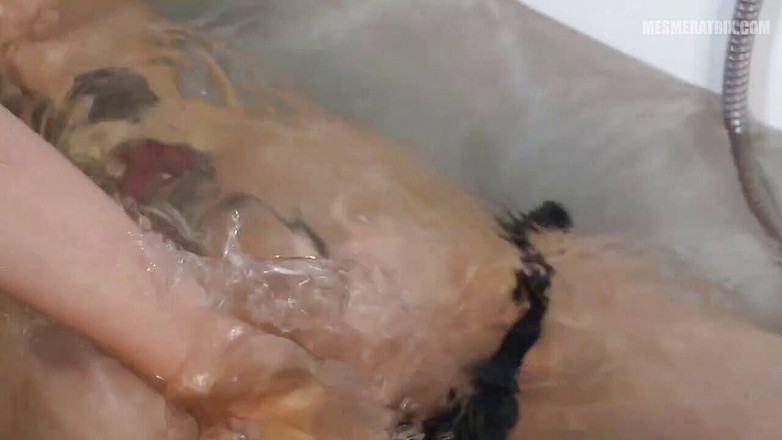 Lady Mesmeratrix Official: Oddaná mému zadku