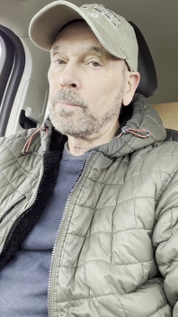 Papi raucht eine rothaarige