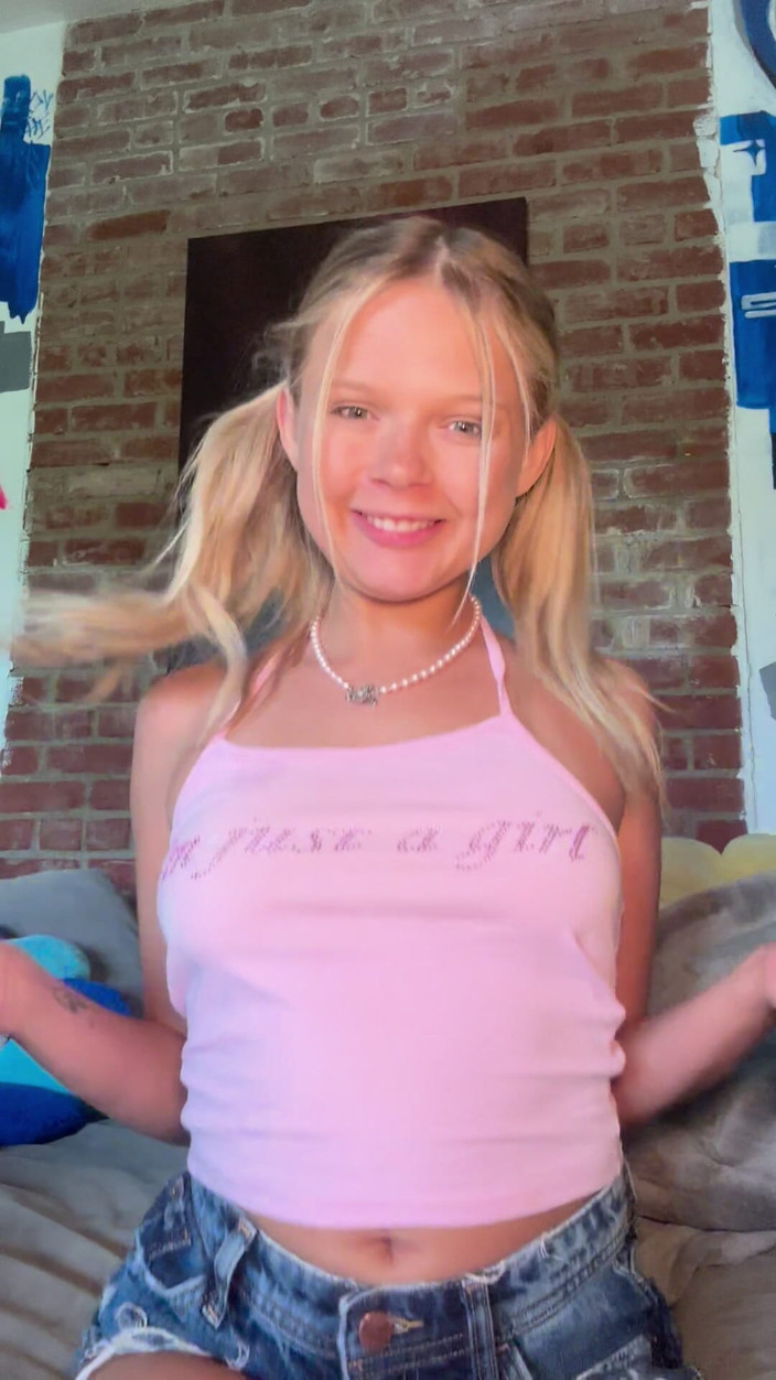 Coco Lovelock: Pigtail Blonde Coco Lovelock Deepthroats Her Dildo