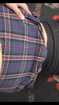 Bu adam sınıf arkadaşının üzerine boşalmadan duramıyor!