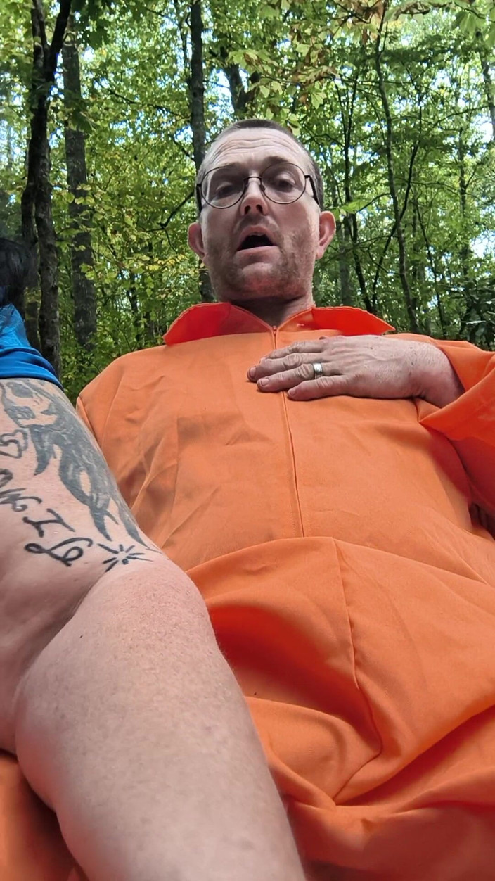 HerculesnVENUS: Scène d’évasion dans la nature, actrice coquine, essayant d’entrer dans...