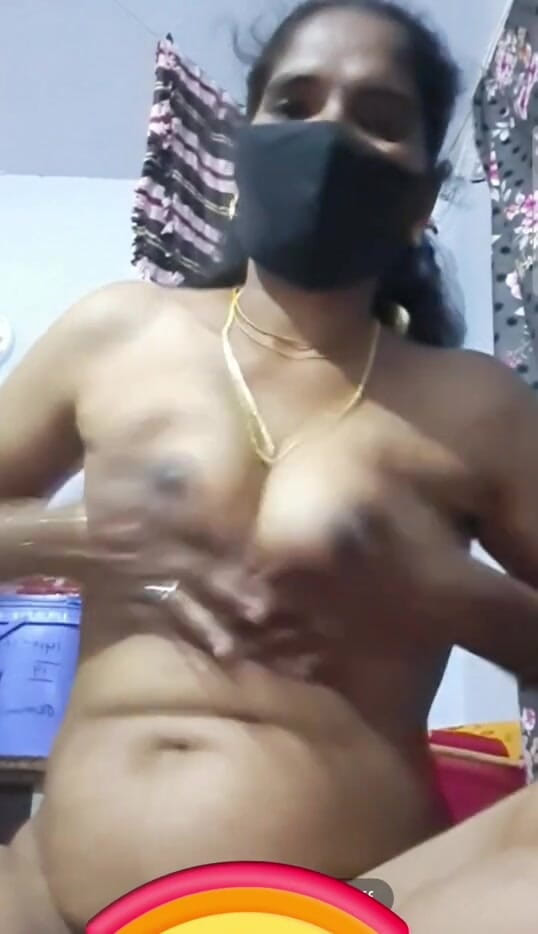 Jayaselvi: Girl Sexy Video Call