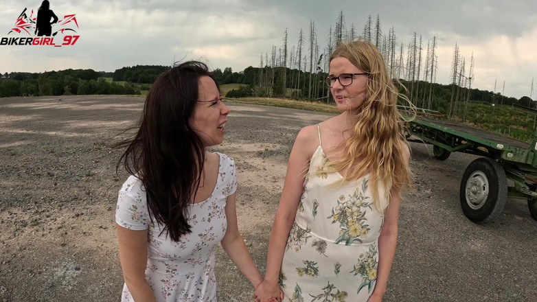 Bikergirl_97: Stranger Only Gets a Ns Shower!