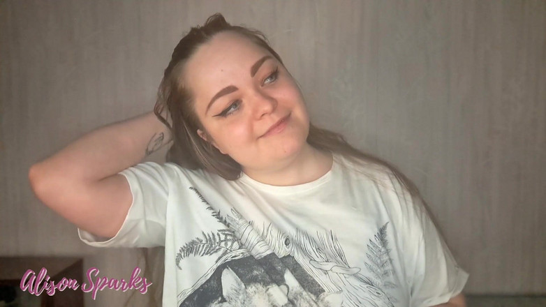 Alison Sparks: Stygg uppdatering från din håriga långdistans flickvän