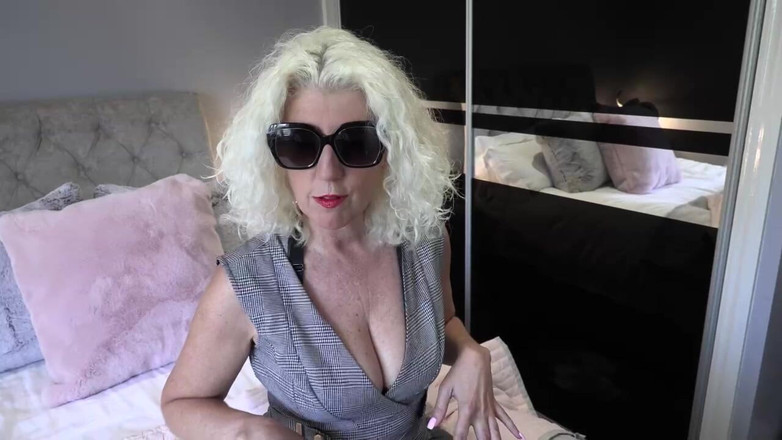 MartinsMrsMilf: JOI Video