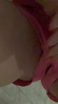 I Like to Piss on Myself, It's Hot as My Squirt