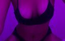 Anjelika Grey: Hot girl shows body