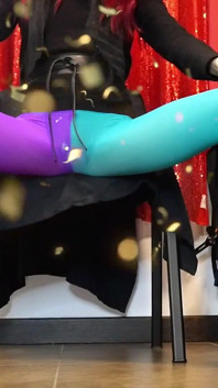 Deniend Orgasme Untuk Penganut Agama Untuk Kaki Saya Dalam Pantyhose