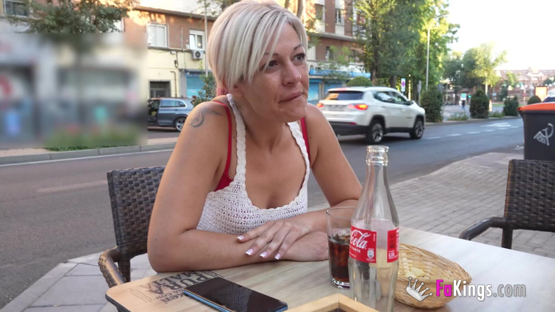 FAKings: Külot koklayıcımız için bir sürpriz! Sandra v David ile edepsizleşiyor