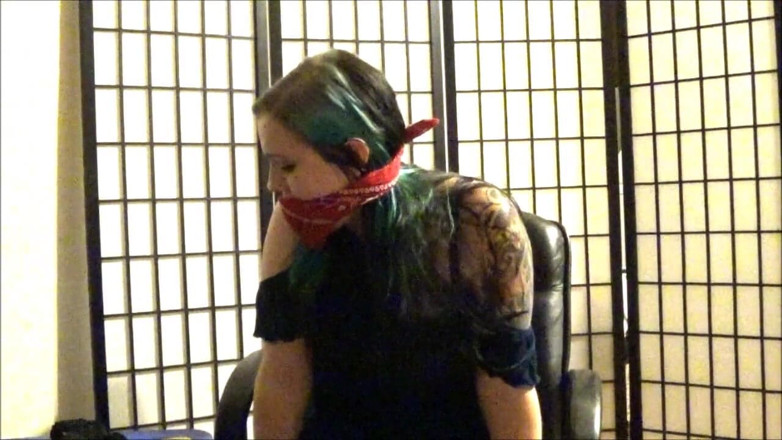 Selfgags classic: Self gagged college girl