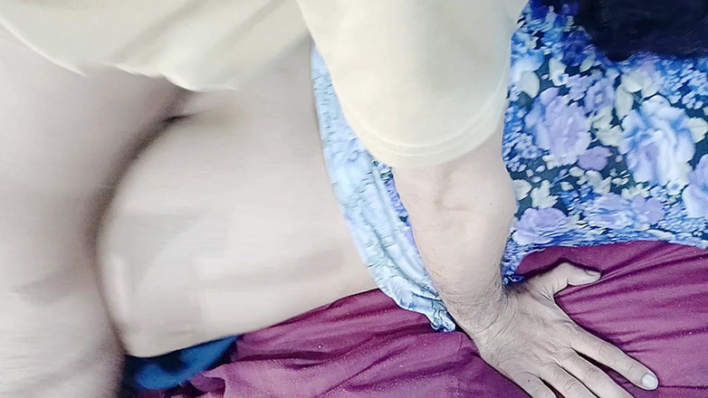 Netu: 印度性感女郎被无套抽插