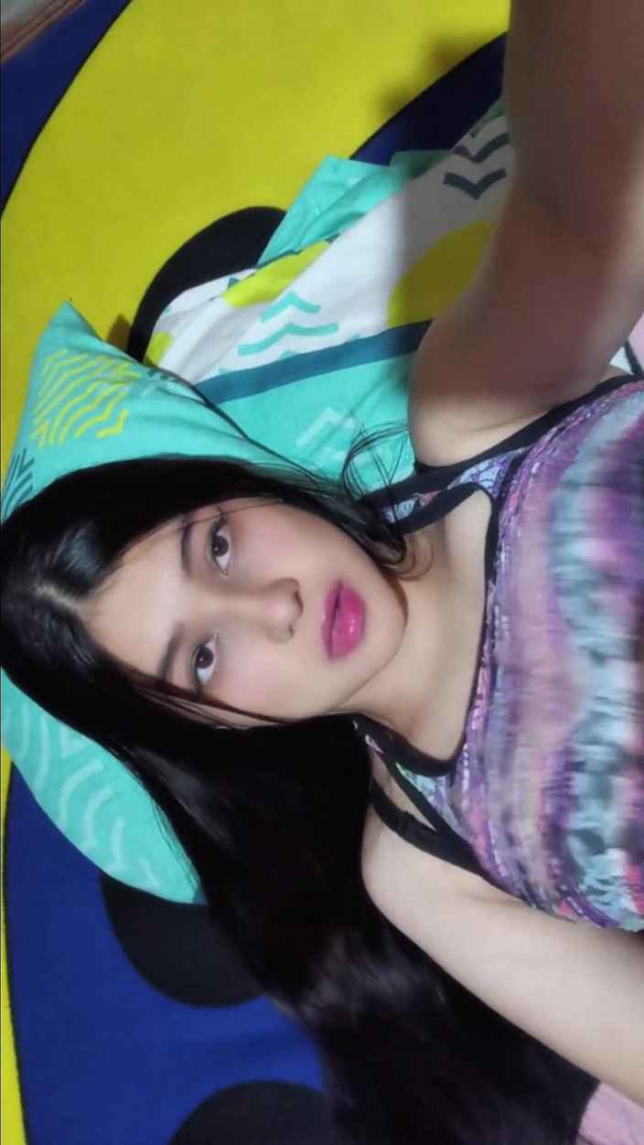 Yuli and tony: Meine stiefschwester und ich kamen geil von der party nach...