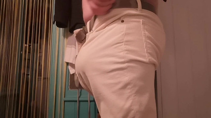 Monster_Meat_: Podívejte se přes spodní prádlo a manšestrové kalhoty