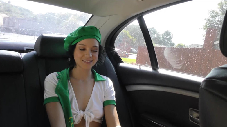 Estelle and Friends: Nookies, scout, volume 4