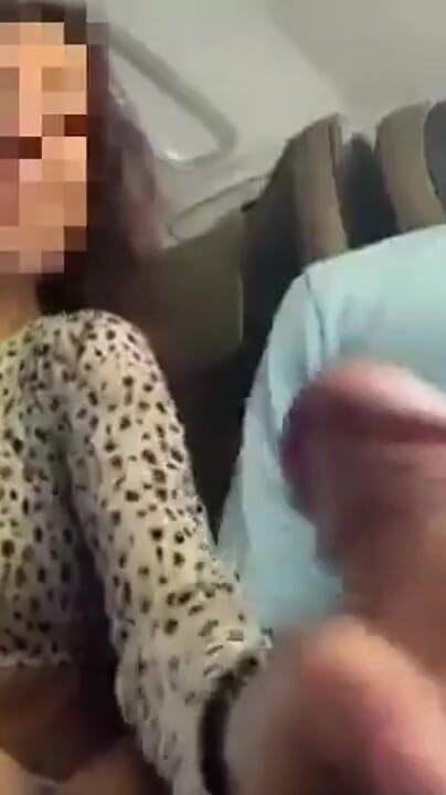 Public Bus Handjob (Godess studio)