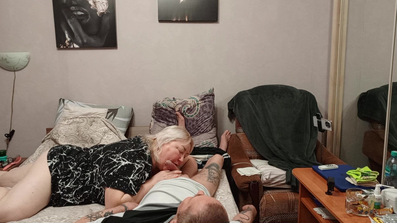 Zona901: Wypełniam usta mojego sąsiada dużą ilością spermy