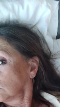 Candi annie pov- chụp ảnh một mình sau đó đụ vú