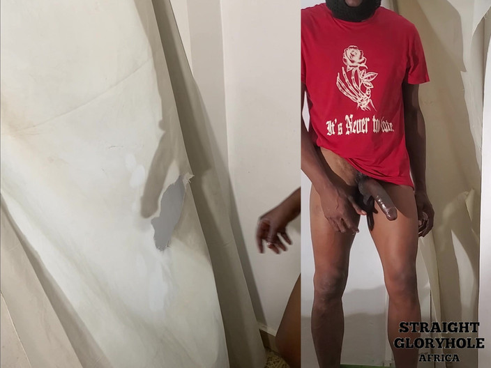 Straight gloryhole Africa: Meu primo é tão sexy, que eu queria engolir sua porra,...