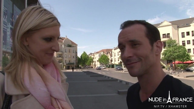 Nude in France: Blondă franceză uimitoare suge în aer liber înainte de a fi sodomizată și...
