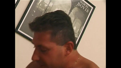 69 Italian District: Las primicias de Oliver Buzz (película porno completa)