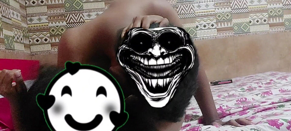 Yours_Pooja69: La sorellastra si è appena rotta e voleva supporto quindi l'ho...