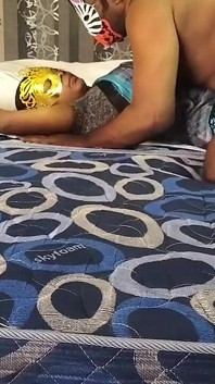 泰米尔房主女士与工党彩信