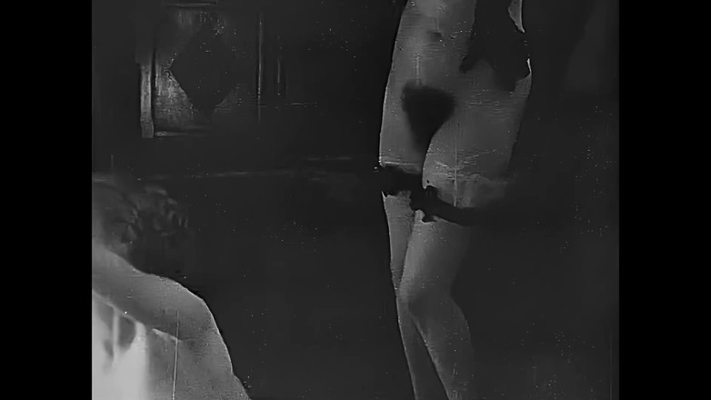 Vintage Erotic Archive: Messe Noire 1928 восстановленный беззвучный эротический фильм