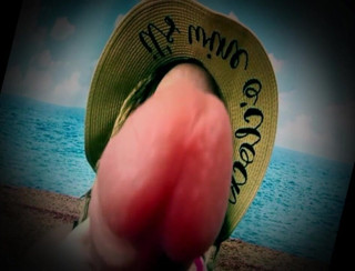 Campsissyboi: Big juicy dicks mindfuck