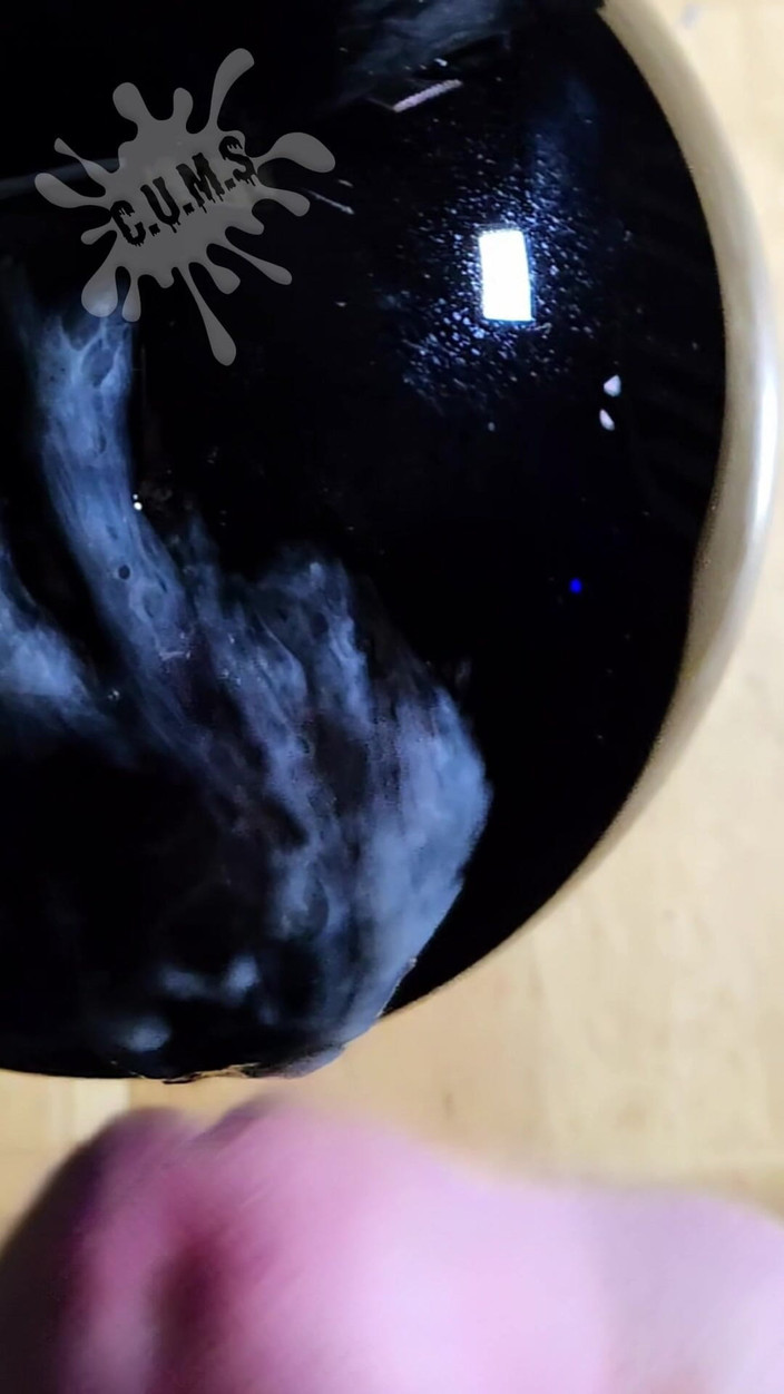 Cum Juggler: C.u.m.s - Zblízka a Zpomalený pohyb - Solo Cumshot #41