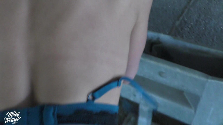 Miley Weasel: Miley weasel si cewek jerman rambut pirang dientot habis-habisan di...