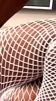All in Black Sex para uma puta negra ansiosa por bbc na bunda