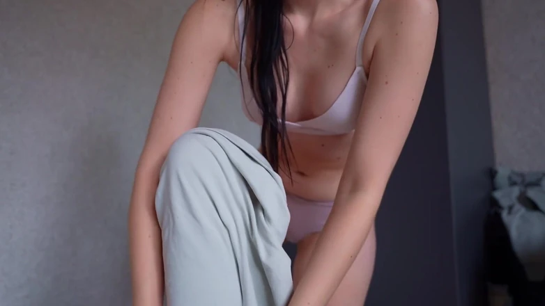 Tori Diamond: タイトなヨガパンツ試着!完璧なセクシーなお尻