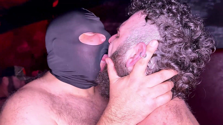 John Santamaria: 헌터스 &amp; 우르소스 2