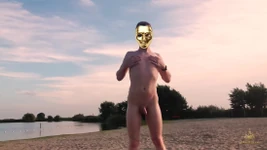 Minet Sur Une Plage Non Nue Interdite Secrètement Nu 4K! L’exhibitionnisme Des Goldenelixxxir!