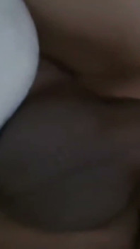 Vanessinha Desi hat mich an verschiedenen Stellen im Haus gefickt