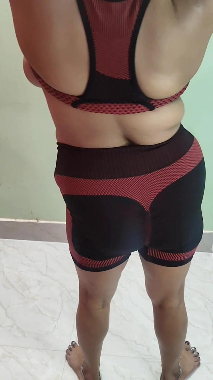 Kavita suman: Indian Bhabhi Desi Exercise
