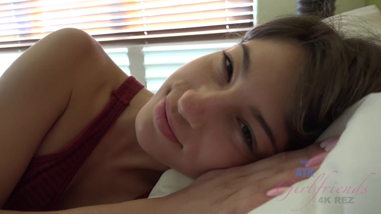 ATK Fans (Girlfriends): Kristen Scott ile Kauai'de sanal tatil bölüm 1