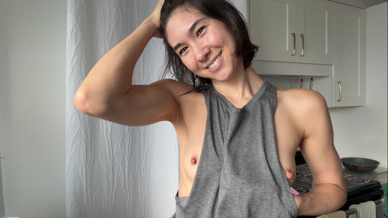 Ms_Emmy_Lynn: Gioco di tette mozzafiato