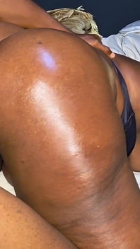 Grande rabo senhora