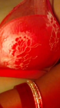 Very Hot Desi Indian Big Sexy Boobs Show.