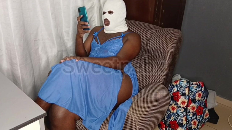 Sweet Peb X: I Met with My Mate and He Fucked Me