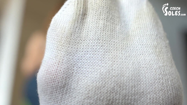 Czech Soles - foot fetish content: Șosete puma albe foarte mirositoare
