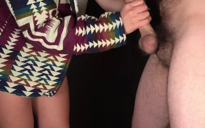 XatlaLust: Cum Fell on My Face by Accident. Three Handjobs, Three...